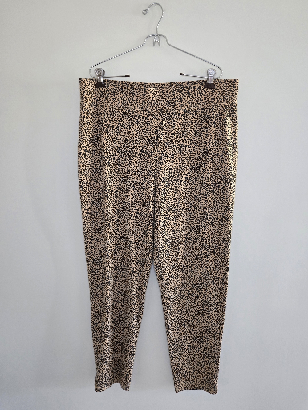 Lands' End brown + black leopard-print jogger style leggings, large